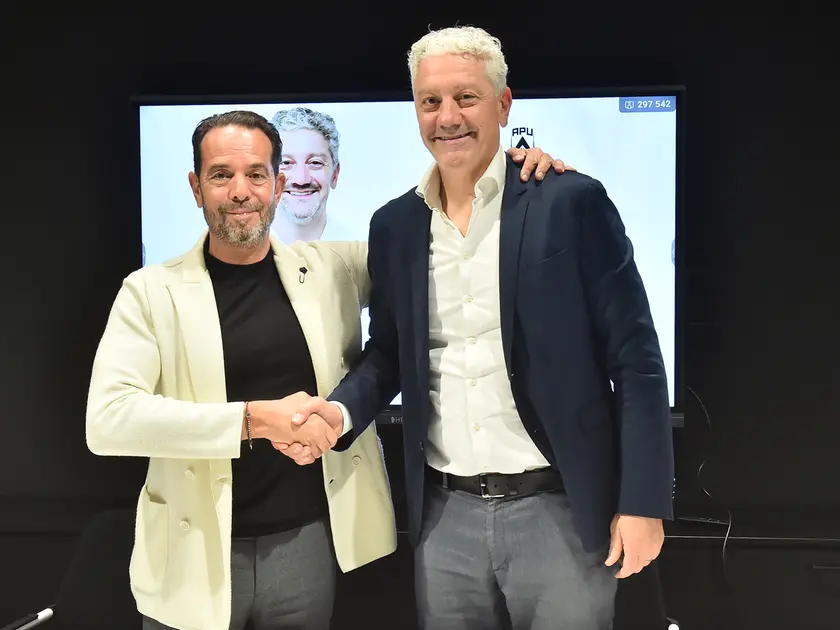 Il presidente dell’Apu Pedone e il gm Conti (Foto Petrussi)