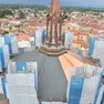 Un'immagine dall'alto del Duomo di Mortegliano