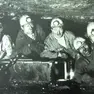 Minatori italiani a Marcinelle in una foto scattata nel 1956, poco prima della tragedia