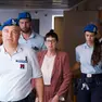 Lorena Venier accompagnata dagli agenti della polizia penitenziaria nel tribunale di Udine