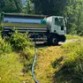 Un’autobotte del Cafc impegnata a rifornire l’acquedotto dei comuni dove la siccità ha colpito più duramente