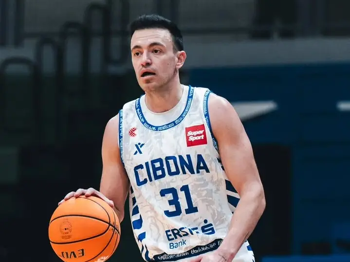 Lo sloveno Zan Mark Sisko, 29 anni, ha giocato l’ultima stagione nel Cibona Zagabria