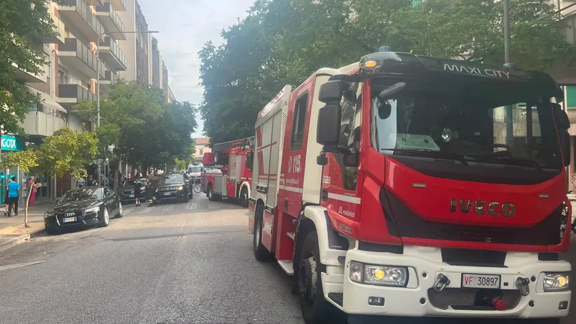 Vigili del fuoco intervenuti in via Roma