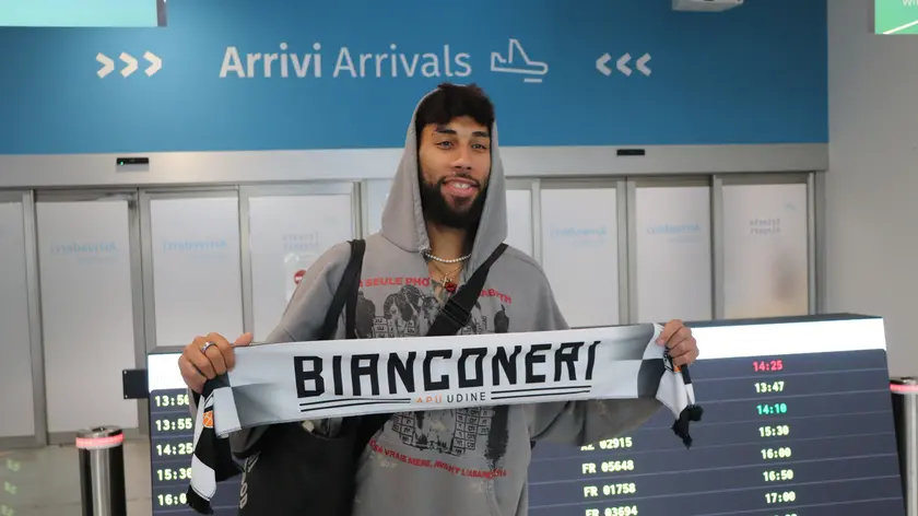 Valentine in aeroporto