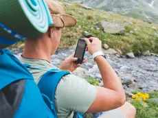 BELLUNO - TELEFONIA MOBILE - MANCANZA DI SEGNALE - CACCIA AL SEGNALE PER GLI ESCURSIONISTI - SCARSA COPERTURA PER I TELEFONI CELLULARI