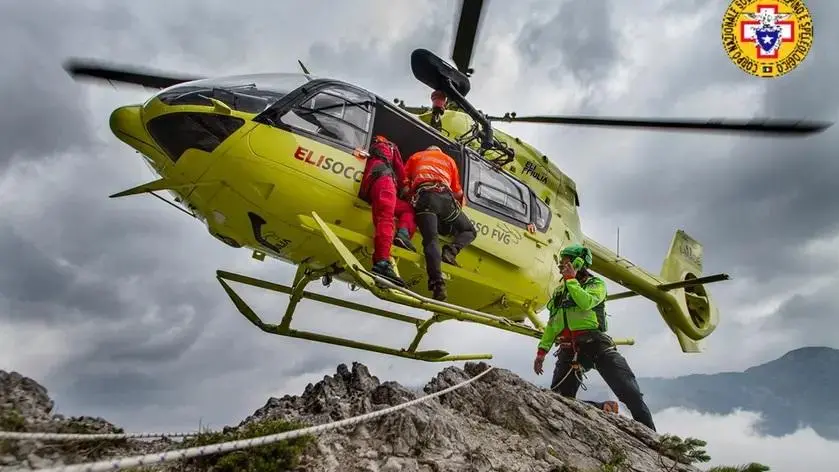 Il soccorso alpino in una foto d'archivio