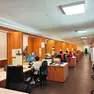 Gli operatori impegnati agli sportelli Cup dell’ospedale di Udine
