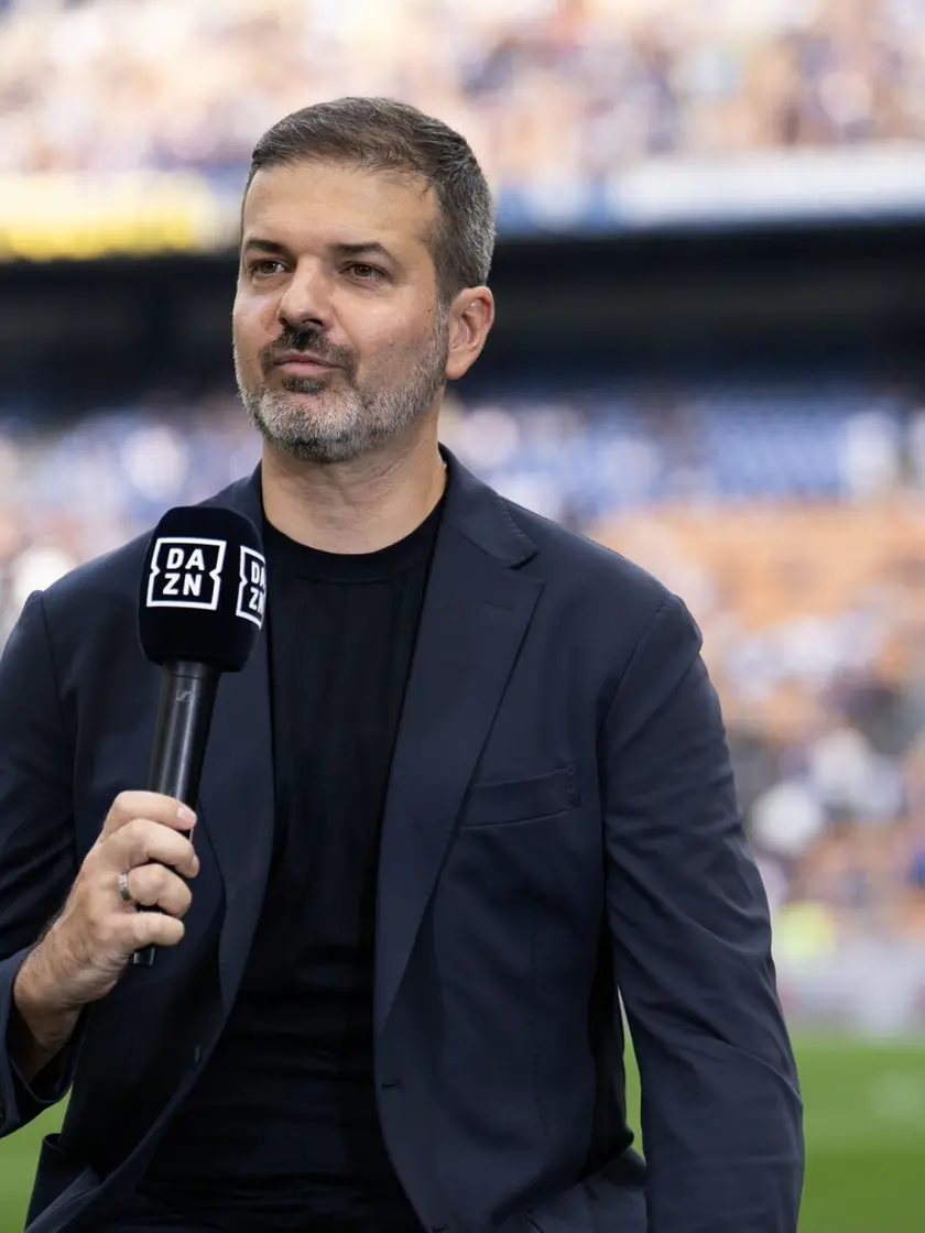 Il tecnico Andrea Stramaccioni opinionista di Dazn