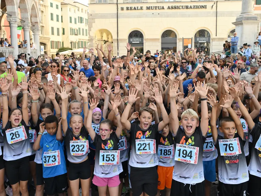 Bimbi in festa alla maratonina di Udine (Petrussi)