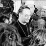 Monsignor Battisti tra i terremotati