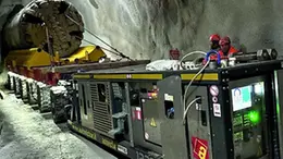 Un cantiere di Icop dentro una galleria