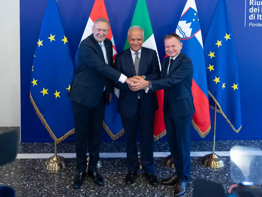I ministri di Croazia, Italia e Slovenia al vertice di Villa Cattaneo (Petrussi/Brisotto)