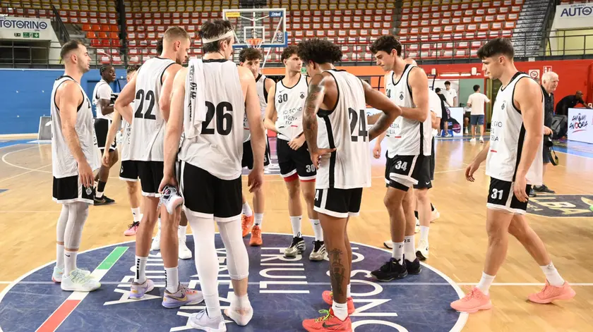 Due giorni ancora di allenamenti e da domenica per l’Apu Old Wild West sarà campionato (foto Petrussi)
