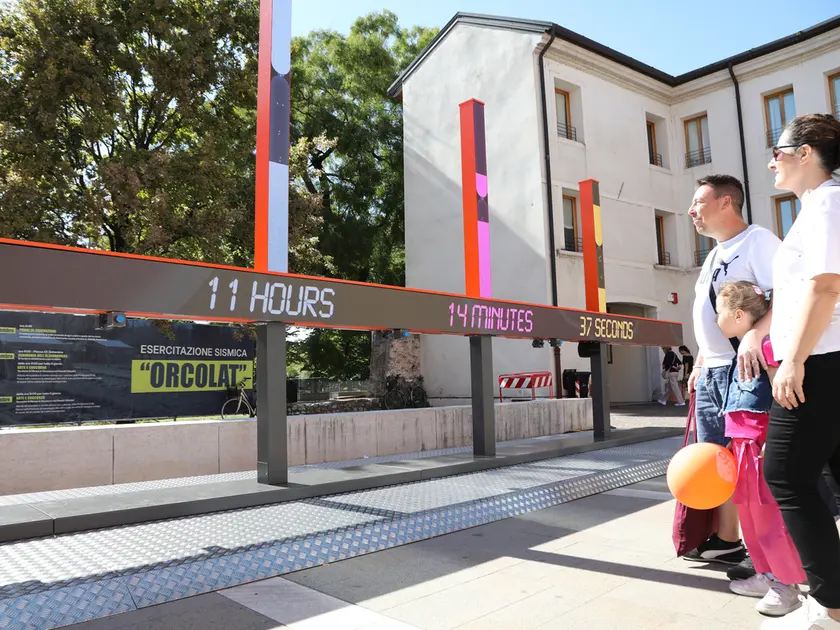 Partito il conto alla rovescia della Matita del tempo in piazzetta Calderari verso Capitale 2027