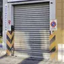 L’esterno dell’officina (foto Andrea Lasorte)