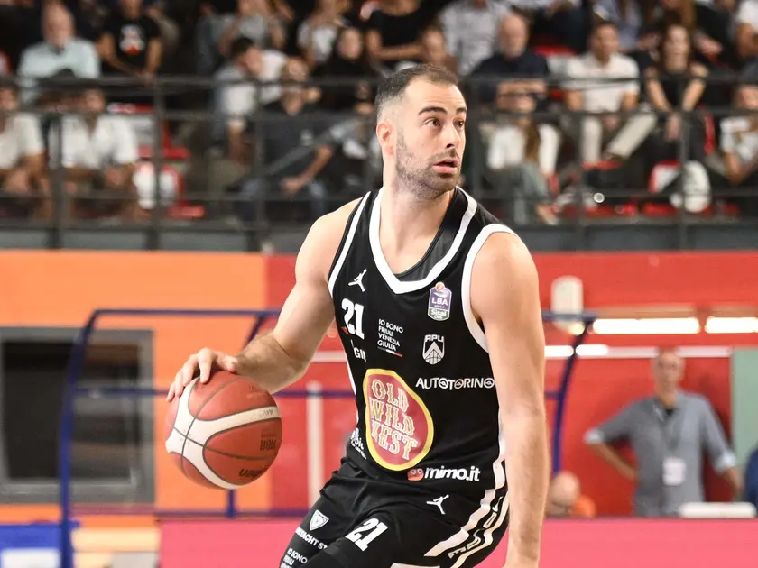 Lorenzo Bucarelli, 28 anni, prima stagione all’Apu