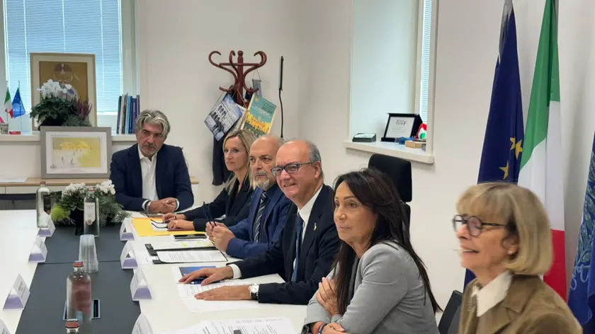 Il ministro Valditara nell'incontro a porte chiuse