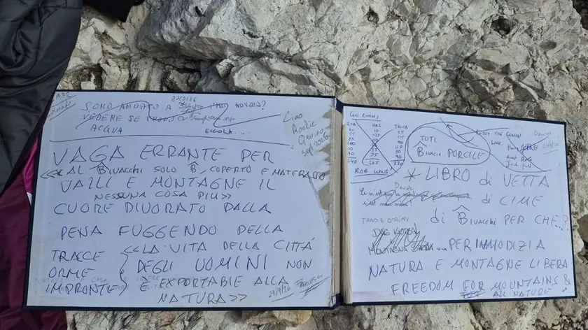 Il diario del bivacco vandalizzato