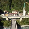Il viadotto della Pontebbana che oscura Dogna. Foto Petrussi