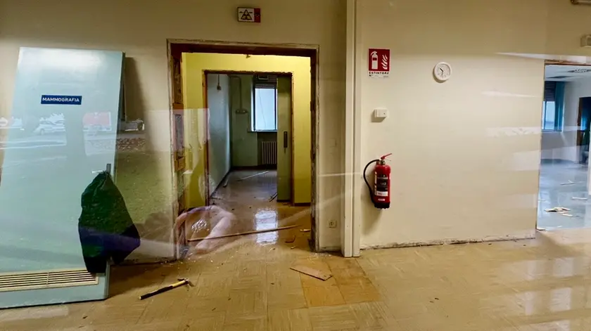 Lavori fermi al reparto di radiologia a Sacile