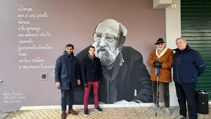 Il murale dedicato a Zanier