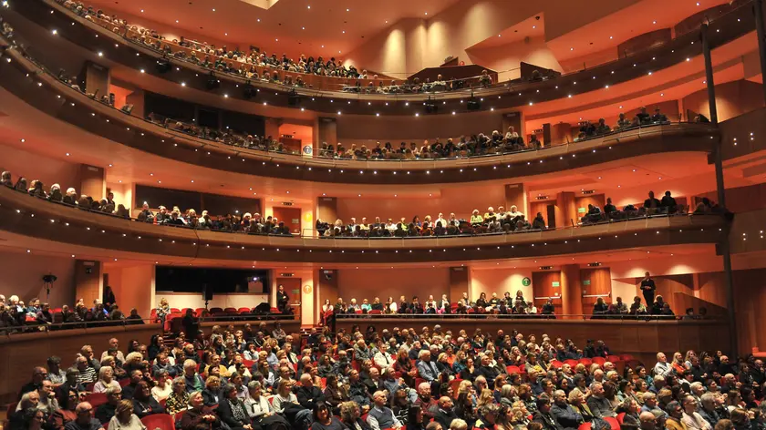 Il Teatrone pieno /Foto Petrussi