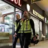Due steward urbani in servizio notturno nelle zone sensibili