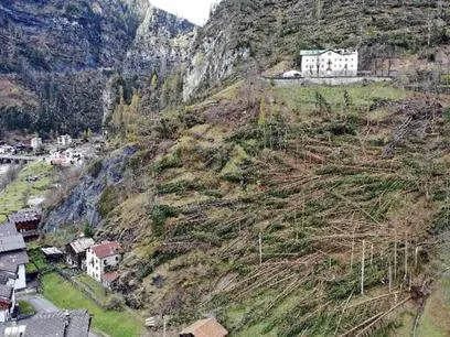 I danni causati della tempesta Vaia nella zona di Alleghe e Caprile (Belluno)