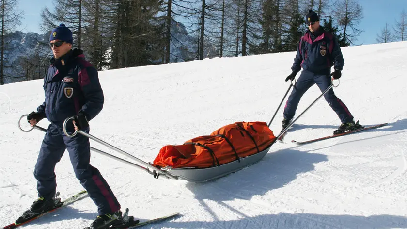 ANTEPRIMA lussari pista di prampero - polizia soccorso sciatori