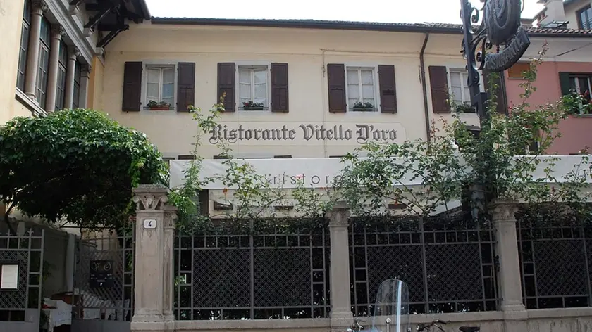 Udine 14 Agosto 2007. Ristorante Vitello d'Oro. Telefoto Copyright / Foto Agency Anteprima Udine