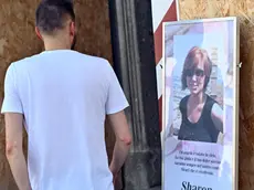 Un momento dei funerali di Sharon Verzeni, la 33enne uccisa in strada a Terno d'Isola, a Bottanuco nel Bergamasco, 3 agosto 2024. ANSA/MICHELE MARAVIGLIA