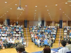 Auditorium della sede regionale nel corso del confronto tra amministratori regionali e degli Enti locali sul Patto di stabilità e sul Decreto "Fare". (Udine 29/07/13)