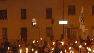 Udine 7 Novembre 2009. Fiaccolata contro il cimitero islamico di Paderno. Telefoto copyright Foto Agency Anteprima