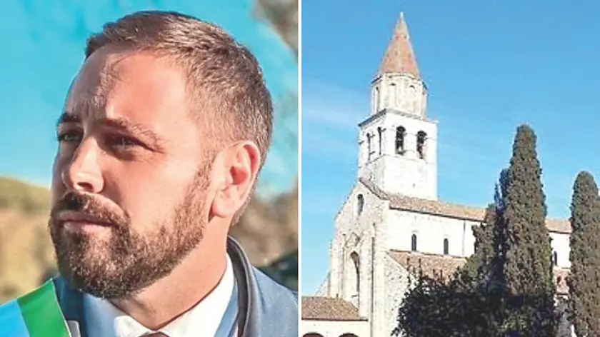 A sinistra il sindaco di Aquileia Emanuele Zorino, a destra la Basilica