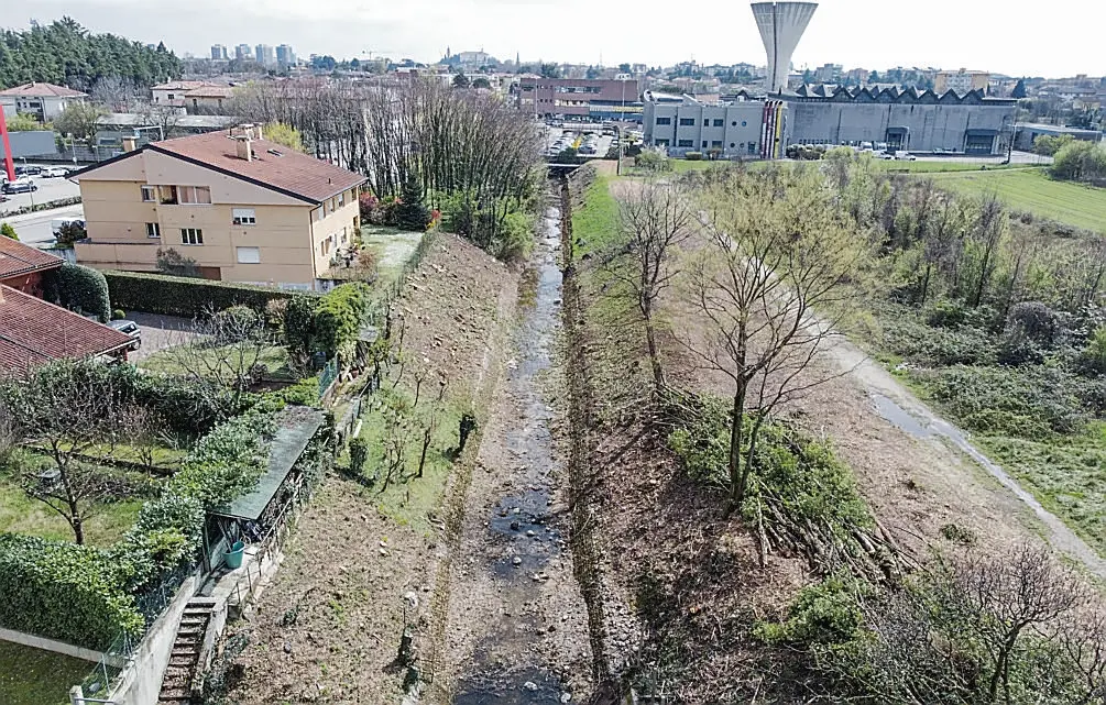 La situazione in via del Cotonificio ©Foto Petrussi