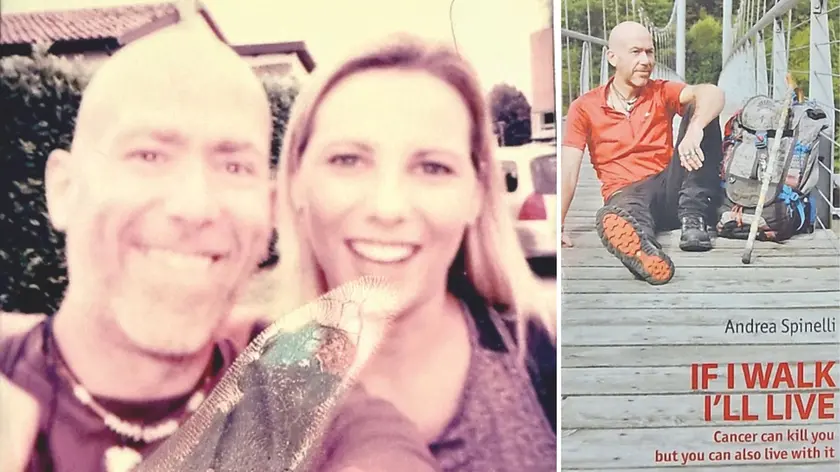 A sinistra Andrea Spinelli e la traduttrice Laura Gagliardi, a destra la copertina della versione inglese di “Se cammino vivo”