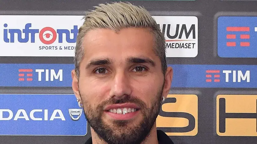 Udine, 17 agosto 2017 CalcioSerie A 2017-20178 Udinese, conferenza stampa di presentazione dei giocatori Aly Malle, Antonin Barak, Valon Behrami, il Direttore Sportivo Manuel Gerolin, Rijad Bajic, Bram Nuytinck e Svante Ingelsson. © Foto Petrussi / Ferraro Simone