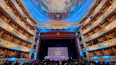 La cerimonia di martedì 5 ottobre al teatro comunale "Pavarotti-Freni" di Modena