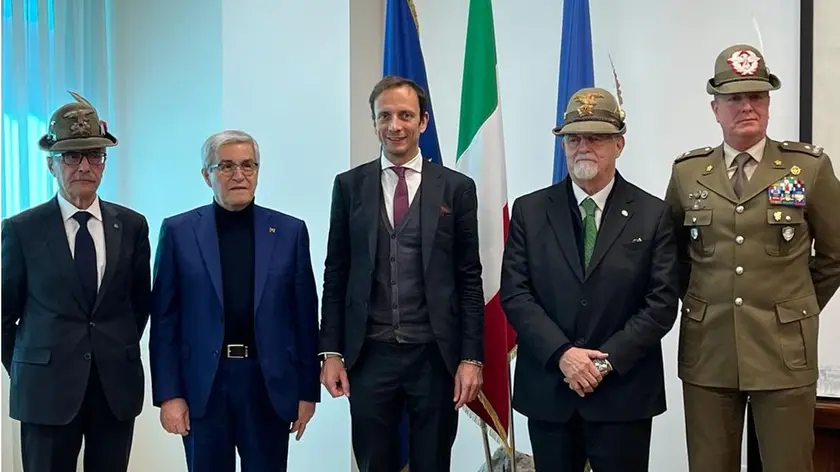 Da sinistra Soravito de Franceschi, Fontanini, Fedriga, Favero e il generale Spreafico