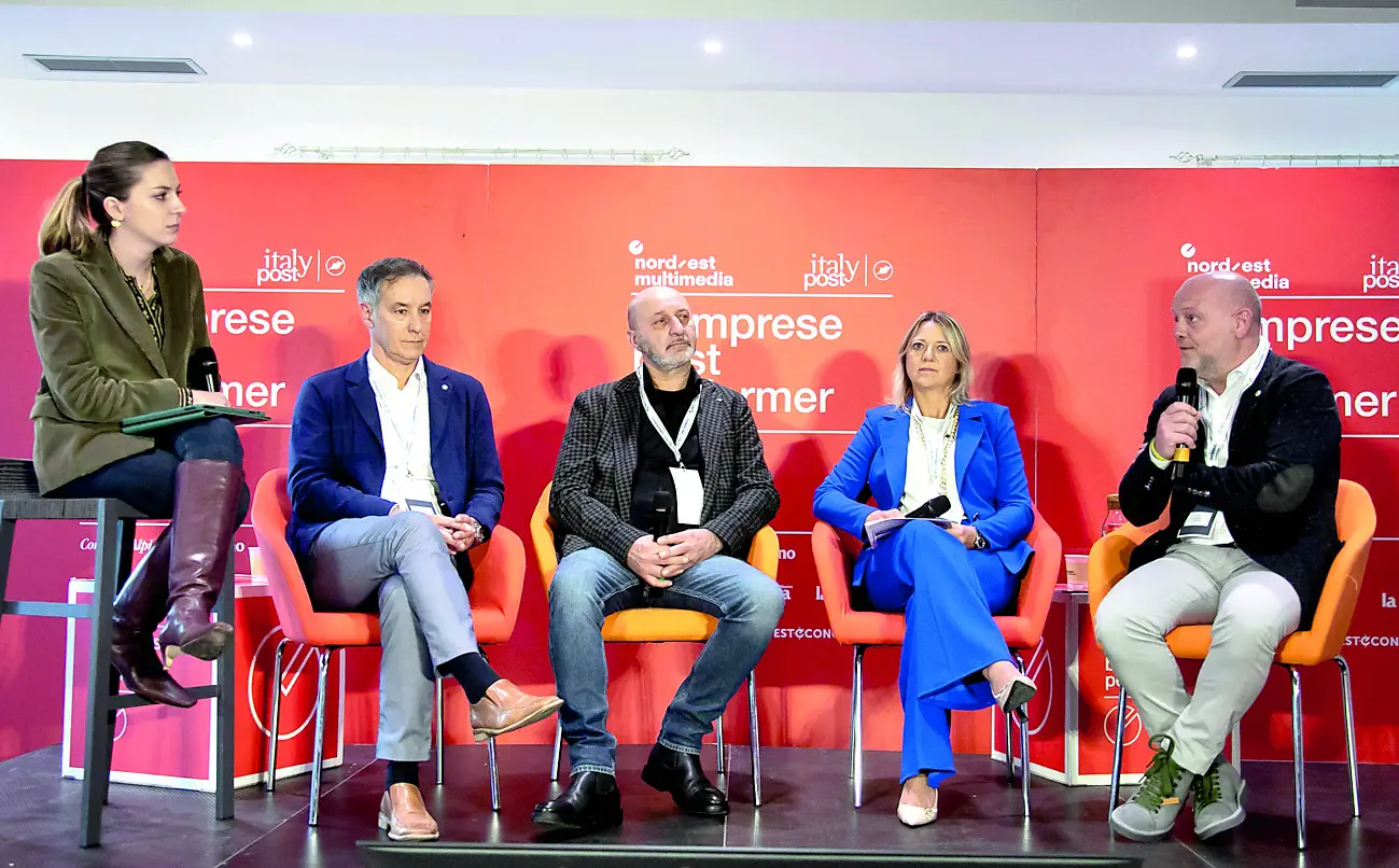 Da sinistra, Maria Gaia Fusilli, Marco Vicenzino, Ugo Milocco, Erika Furlani e Omar Andrian
