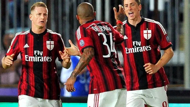 Foto LaPresse - Jennifer Lorenzini.23/09/2014 Empoli ( Italia).Empoli - Milan.Campionato di Calcio Serie A TIM 2014 2015 - Stadio "Carlo Castellani".Nella foto: esultanza di Fernando Torres..Photo LaPresse - Jennifer Lorenzini.23 September 2014 Empoli ( Italy).Sport Soccer.Empoli - Milan.Italian Football Championship League A TIM 2014 2015 - "Carlo Castellani" Stadium .In the pic: celebrates of Fernando Torres