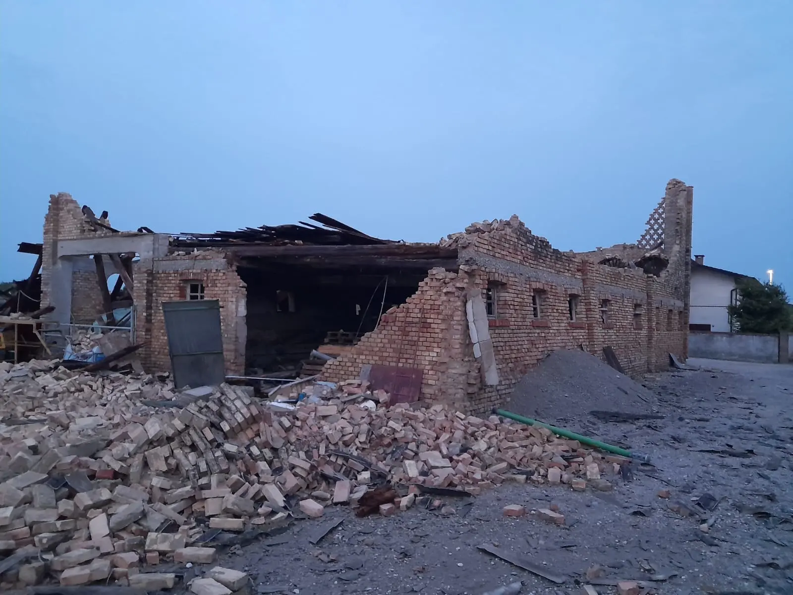 Ecco le immagini dalla Bassa friulana, colpita dall'ondata di maltempo che si è abbattuta sulla regione: le foto da Carlino, San Giorgio di Nogaro e Torviscosa