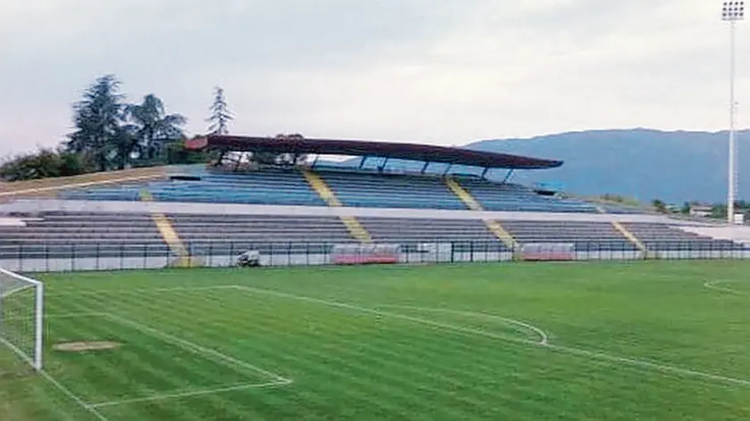 Un’immagine dello stadio Tognon di Fontanafredda