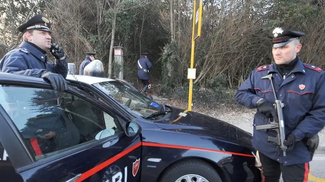 Udine 27 Gennaio 2010. Operazione Antidroga Carabinieri in Via Martignacco. Telefoto copyright Foto Agency Anteprima.