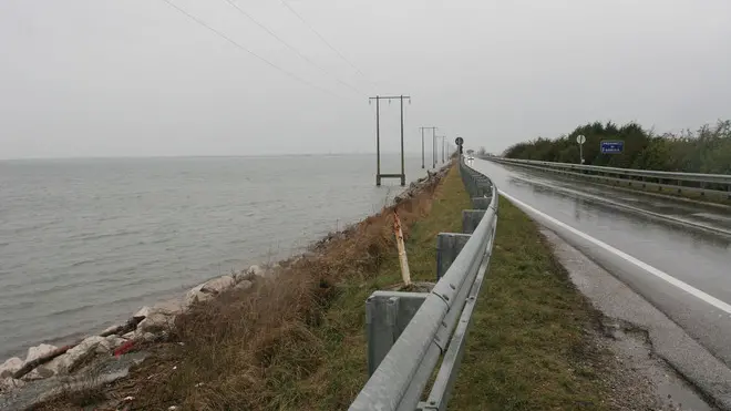 ANTEPRIMA pista ciclabile sul ponte di grado