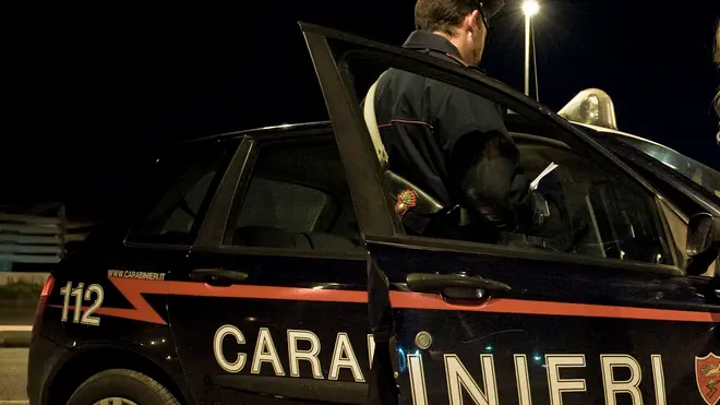 19.01.2012, Provincia di Milano. Nella foto i controlli dei Carabinieri in una zona frequentata da prostitute