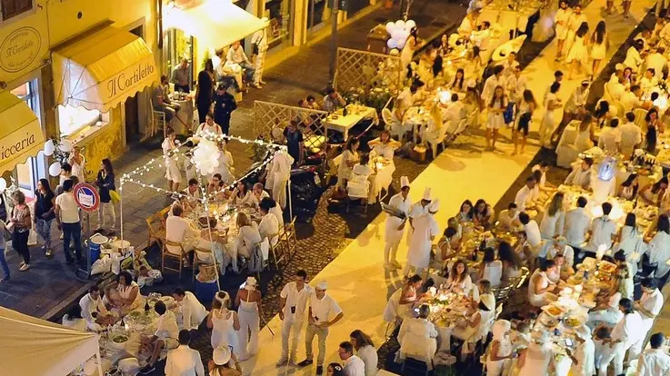 Udine 02 settembre 2015 Di Punto in Bianco 4 riempie via Aquileia. Copyright Foto Petrussi / Ferraro Simone