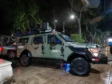 epa10990364 Soldiers guard the headquarters of the Specialized Prosecutor's Office for Organized Crime (Femdo) following the transfer of Nestor Isidro Garcia 'El Nini', alleged head of security of Los Chapitos criminal group, in Mexico City, Mexico, 22 November 2023. The Secretariat of Security and Citizen Protection (SSPC) of Mexico reported that the head of security of the Los Chapitos group, made up of the four sons of drug trafficker Joaquin 'El Chapo' Guzman, was arrested by agents of the Secretariat of National Defense (Sedena) in Sinaloa state capital Culiacan. EPA/Isaac Esquivel