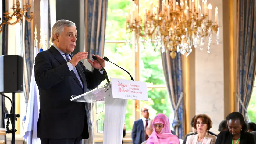 Il ministro degli Esteri Antonio Tajani, al Forum Globale su Vaccini e Innovazione: Protecting Our Future, presso Quai d'Orsay a Parigi, 20 giugno 2024