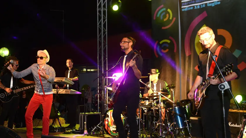 Udine 15 luglio 2016 festa vicini e lontano quartiere Copyright Petrussi Foto Press / TURCO